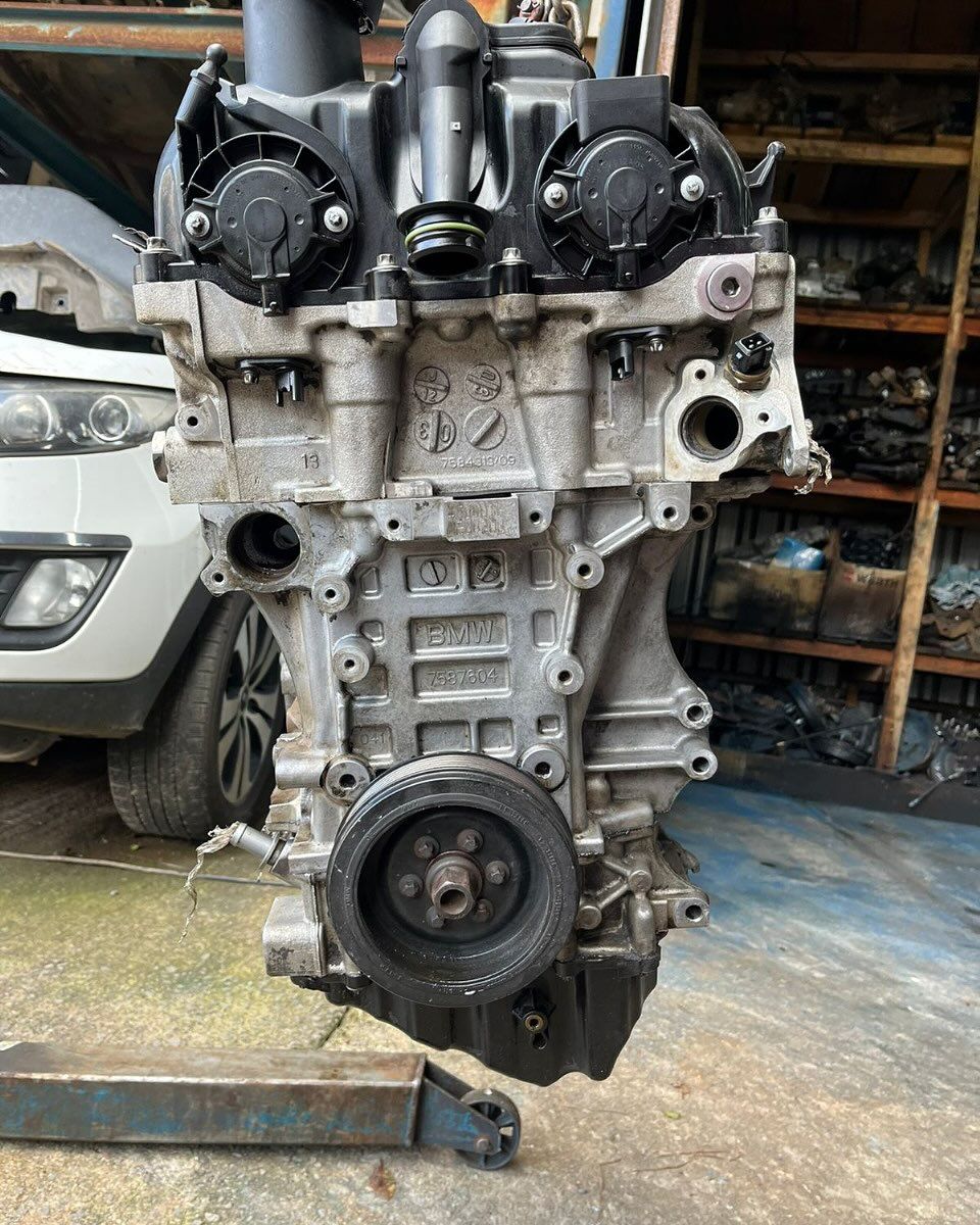 Motor BMW 320i 2.0 2014 Flex 184cvs — foto 6 da unidade real em estoque