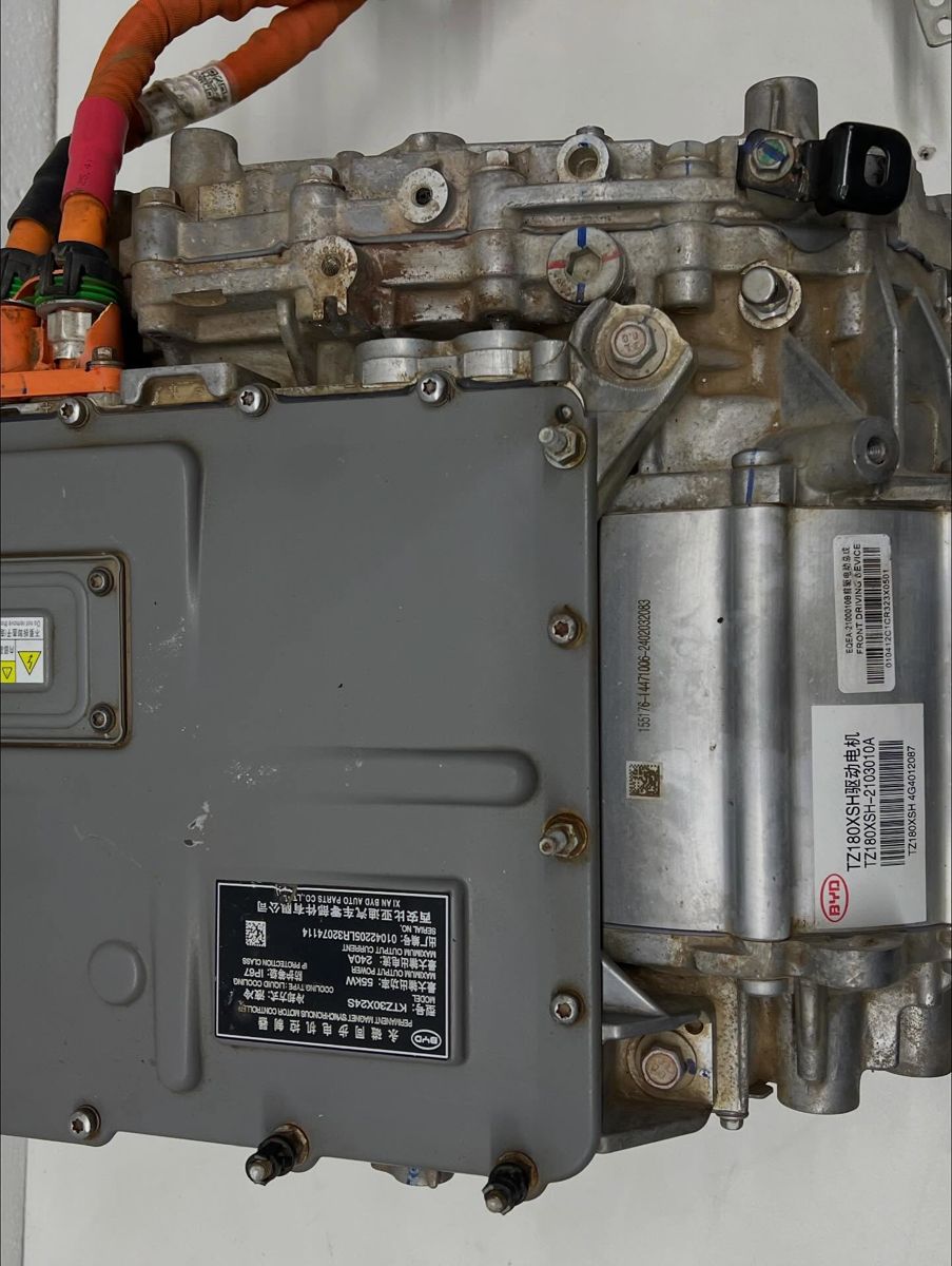 Motor Elétrico Byd Dolphin Mini 2025 75cv — foto 3 da unidade real em estoque